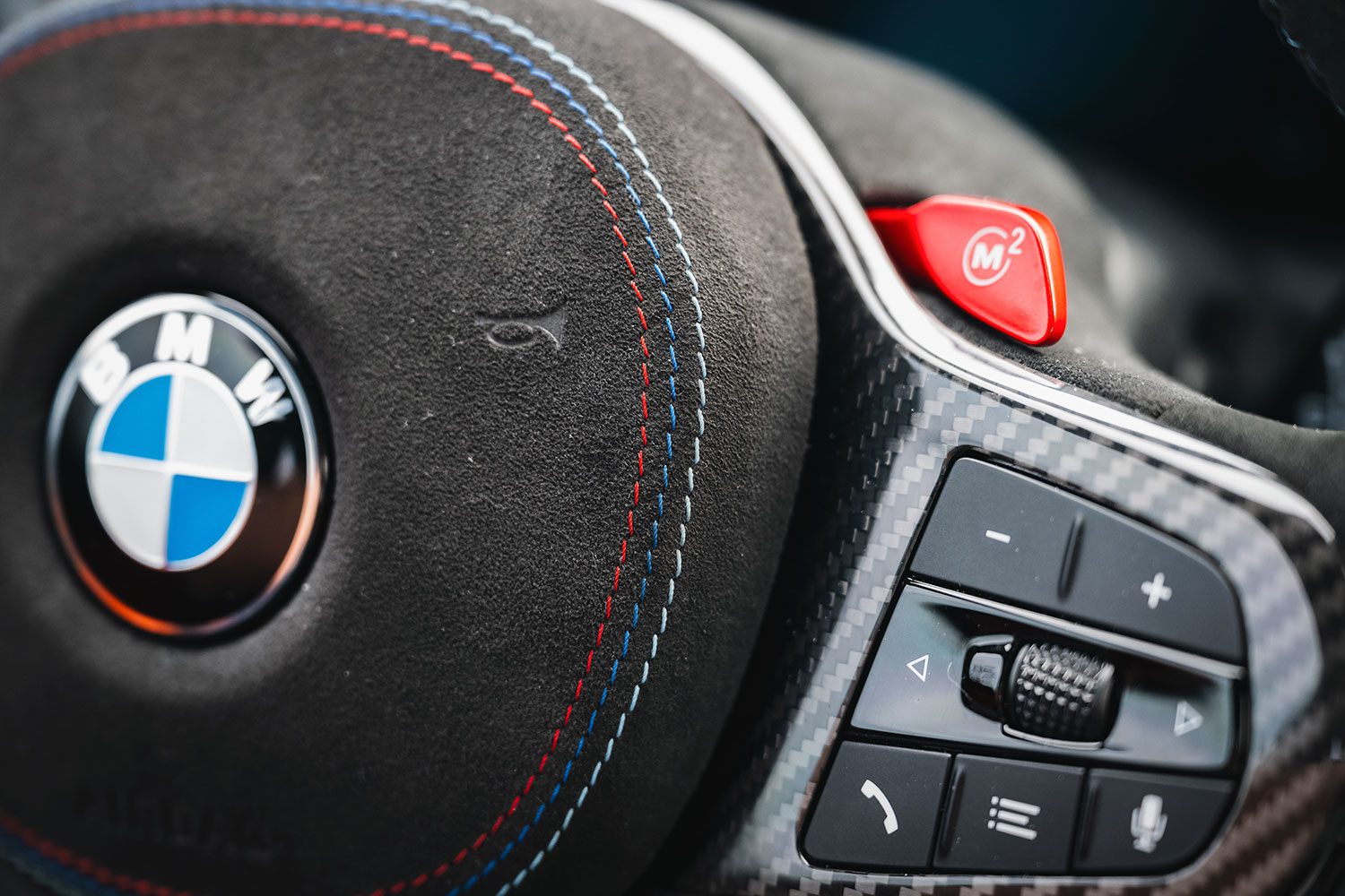 BMW M3 steering wheel install